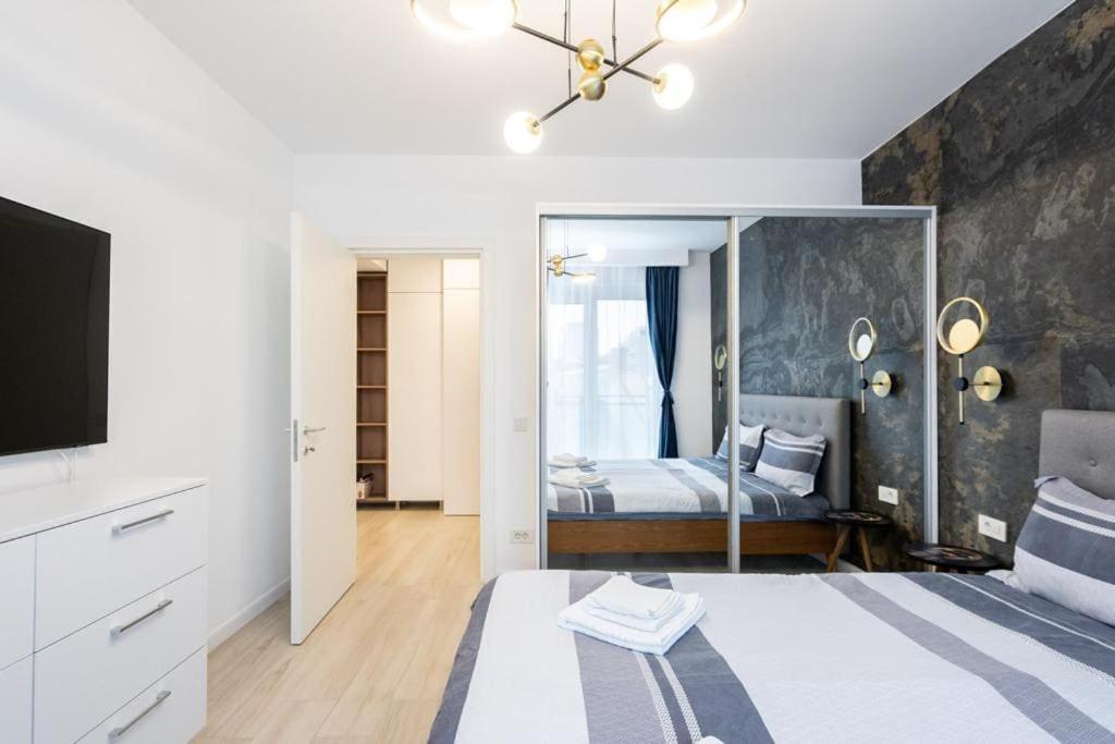 Blue Velvet Apartment บูคาเรสต์ ภายนอก รูปภาพ